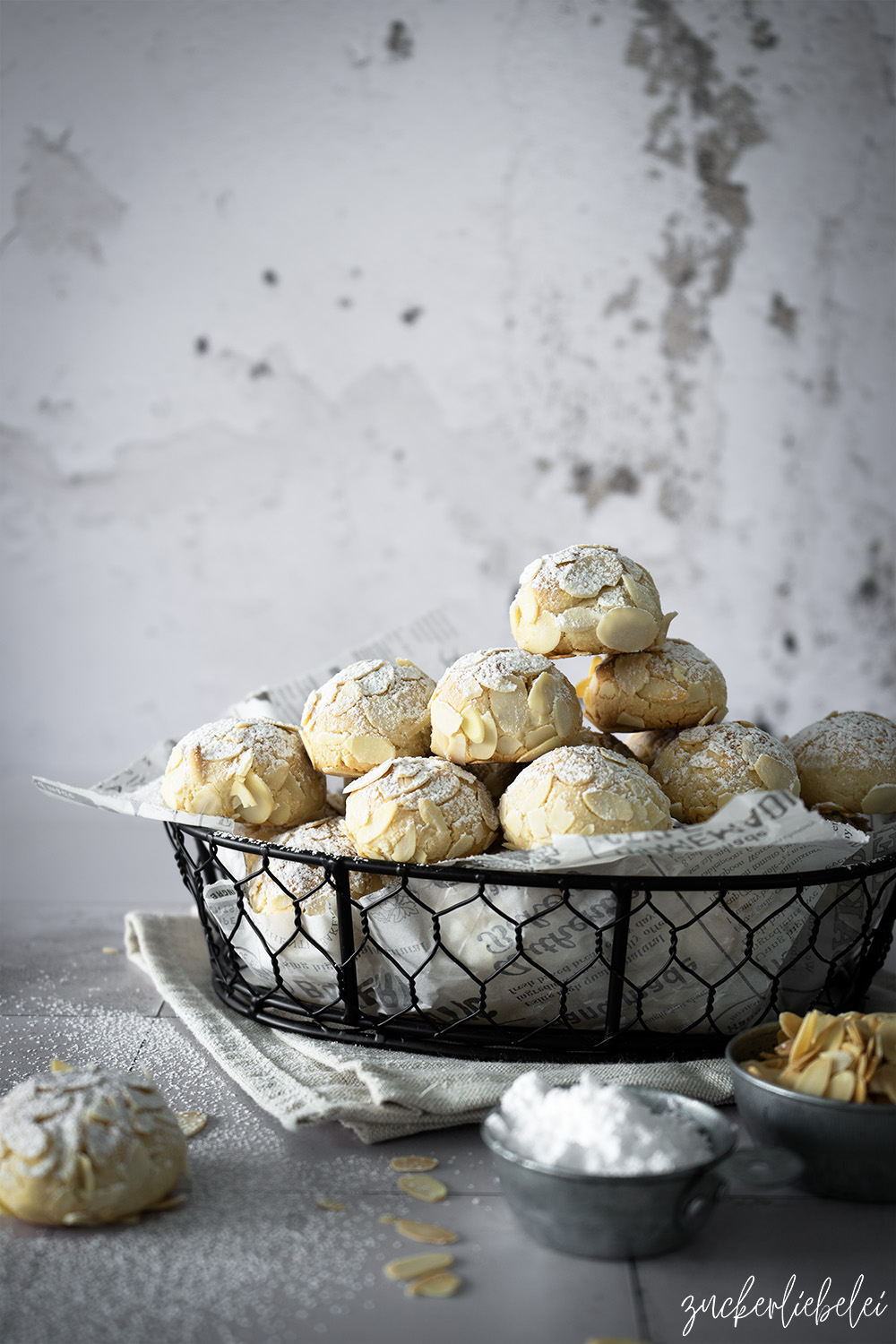 Mandorlini - italienisches Mandelgebäck mit Marzipan