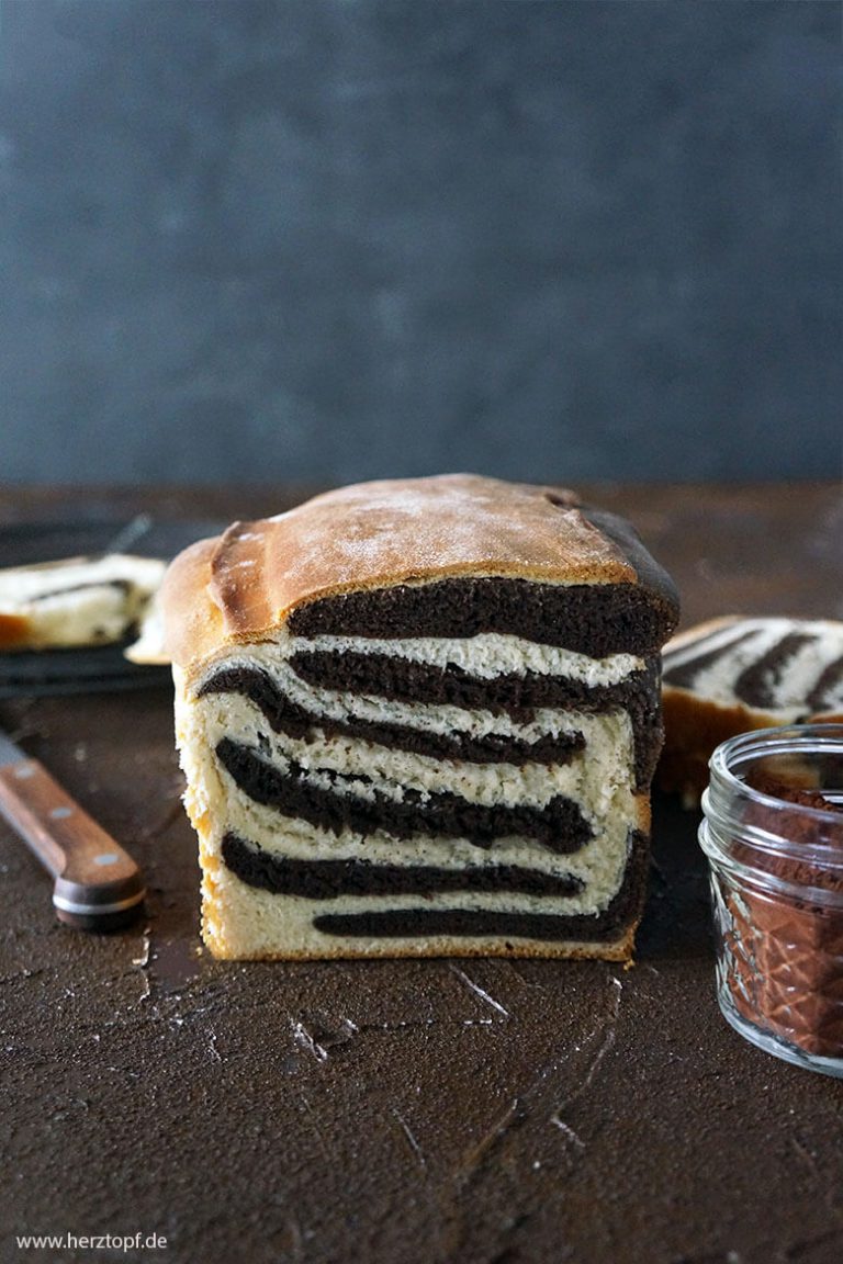 Süßes Zebra Brioche mit Buttermilch zuckerliebelei