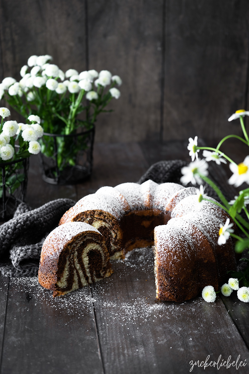 Zebra Gugelhupf | einfacher Rührkuchen